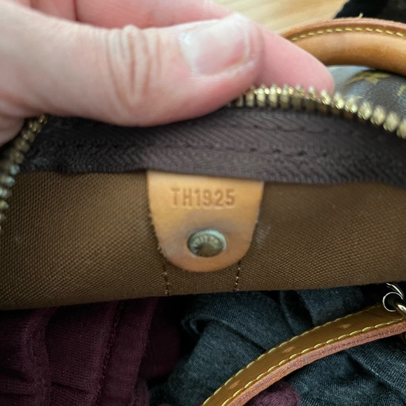 ❌SOLD❌ Louis Vuitton Keepall 50 - Picture 15 of 16